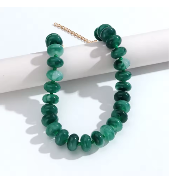 collier en resine